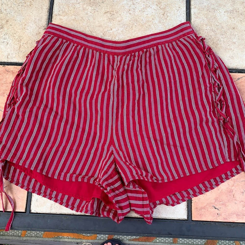 American Eagle Red Striped Sidetie Shorts